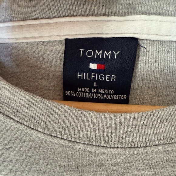 Vintage Tommy Hilfiger Alpine Skiing Tee - Picture 4 of 4